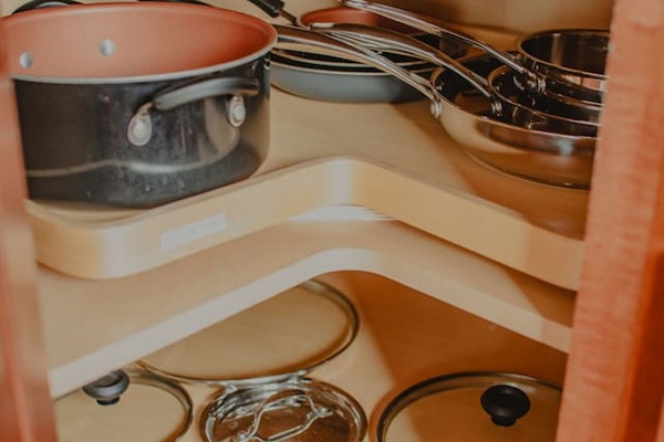 Cookware and essentials provided for everything from quick meals to full dinners