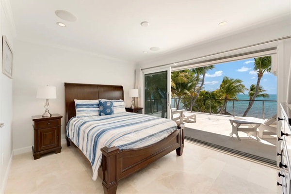 NEW PHOTOS COMING SOON - Queen bed Oceanfront Suite