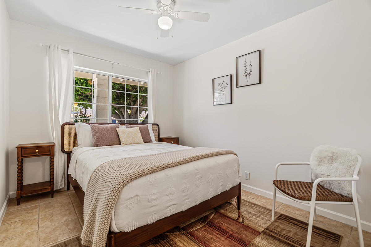 guest bedroom 1