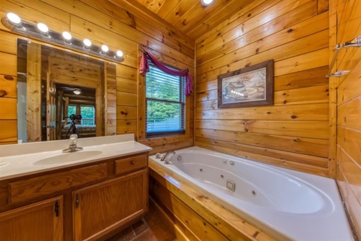 Enjoy added comfort in a thoughtfully designed ensuite with a jetted tub, bidet, and separate shower.