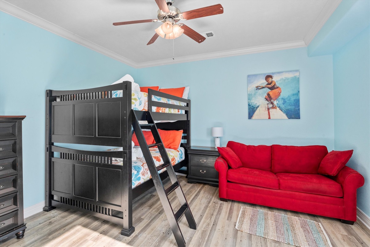 ebe345eb52a546a68bfef5d6ab2c5cac Large | Beachhouse | Texas | TX | Vacation Homes | Galveston | Crystal Beach | Kokomo | Breezy Days | Beachfront Elegance | Sunrise Serenity | Southern Sands Property Management, LLC