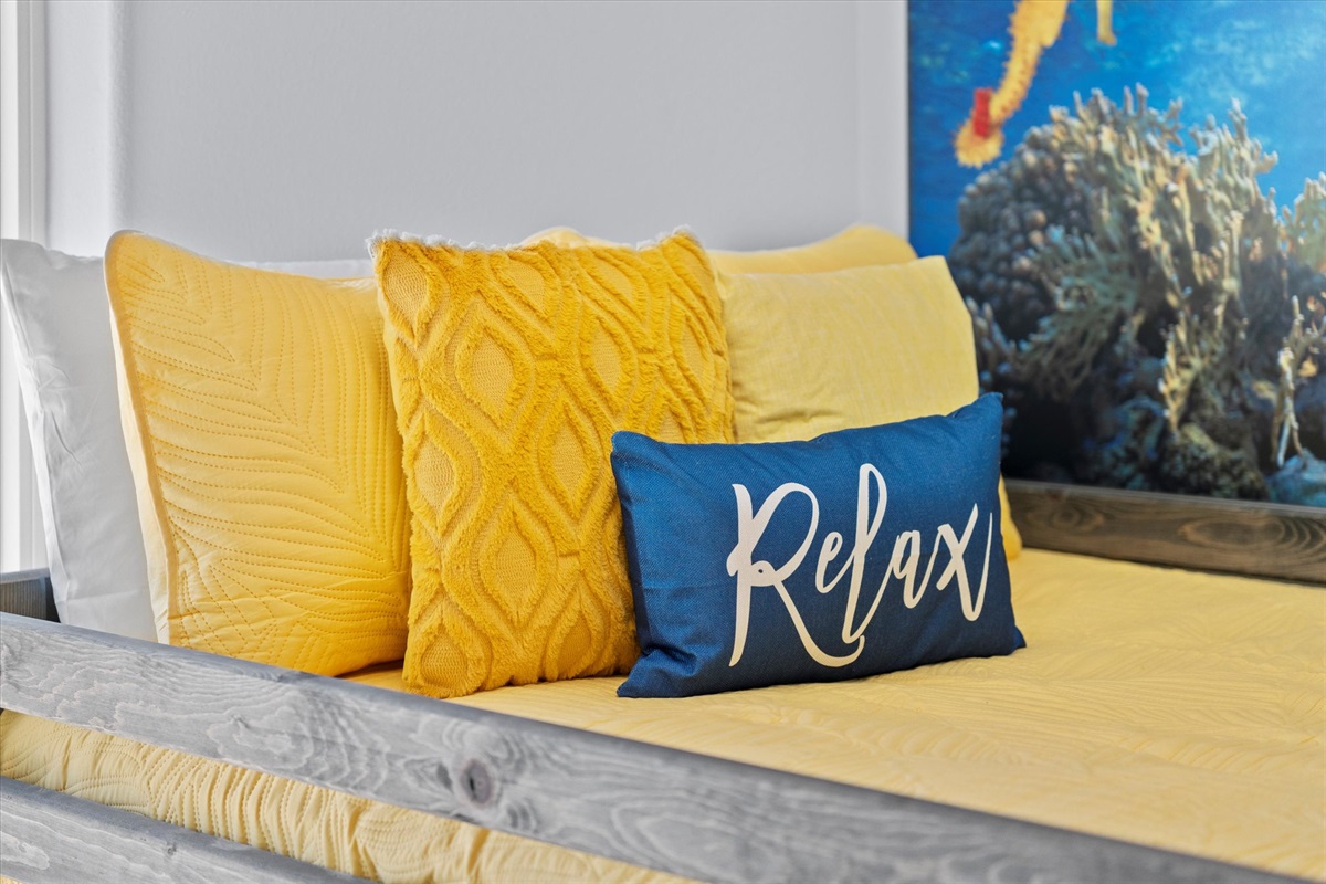 ebecc28e7fcd4778b1f14a7ff06cb6b1 Large | Beachhouse | Texas | TX | Vacation Homes | Galveston | Crystal Beach | Kokomo | Breezy Days | Beachfront Elegance | Sunrise Serenity | Southern Sands Property Management, LLC