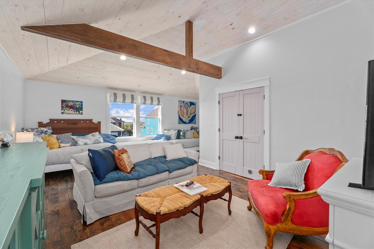 ebeee406299047f58605d52a689b619e Large | Beachhouse | Texas | TX | Vacation Homes | Galveston | Crystal Beach | Kokomo | Breezy Days | Beachfront Elegance | Sunrise Serenity | Southern Sands Property Management, LLC