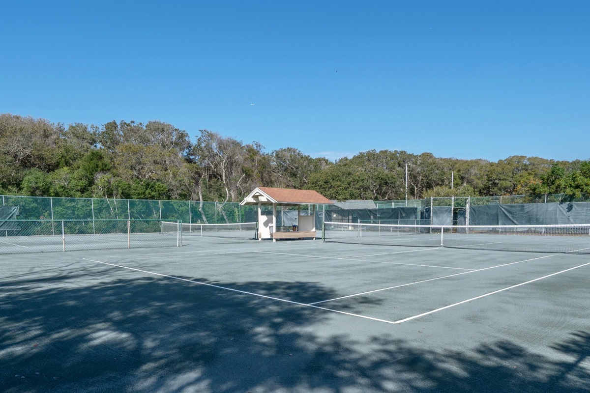 HAR TRU TENNIS COURTS