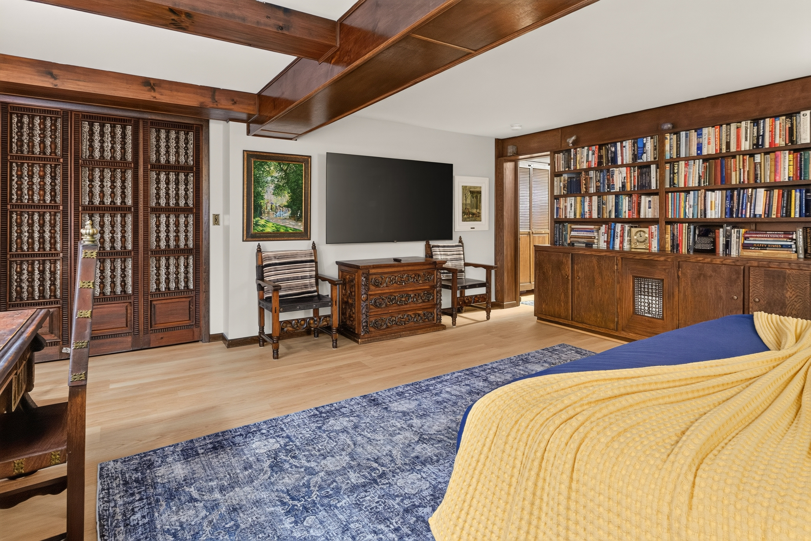 Main house-basement bedroom