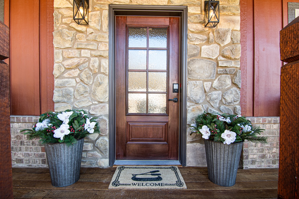 Your entry into Lake Haven Lodge