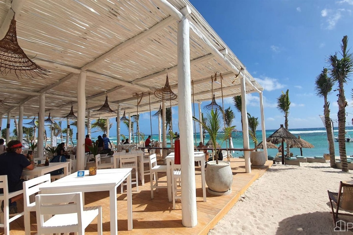 Beach club restaurant 3 min drive from our home 