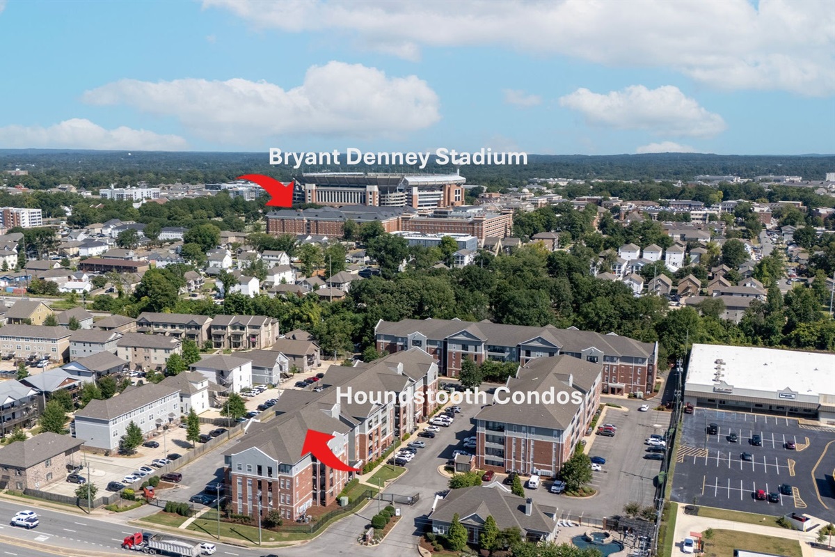 Walkable to the Stadium!