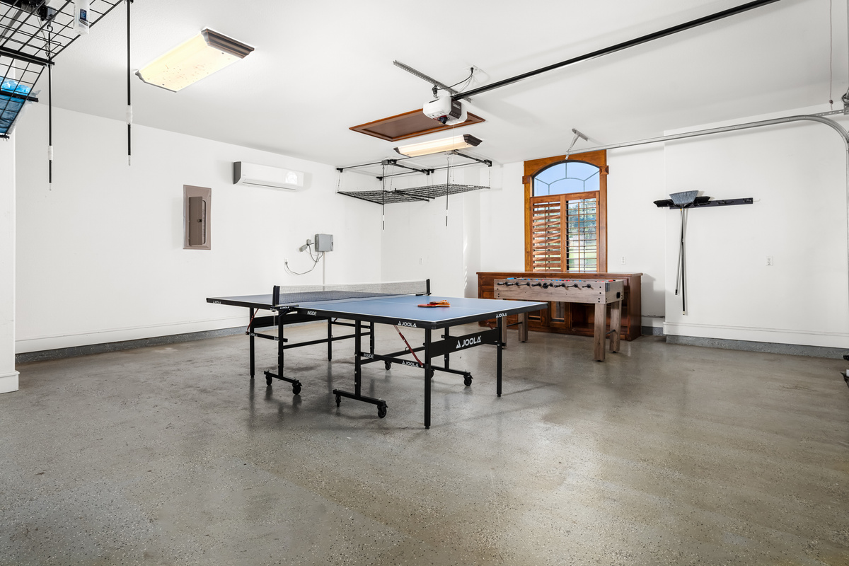 Create unforgettable moments with a little friendly competition in our game room with foosball and ping pong table.
