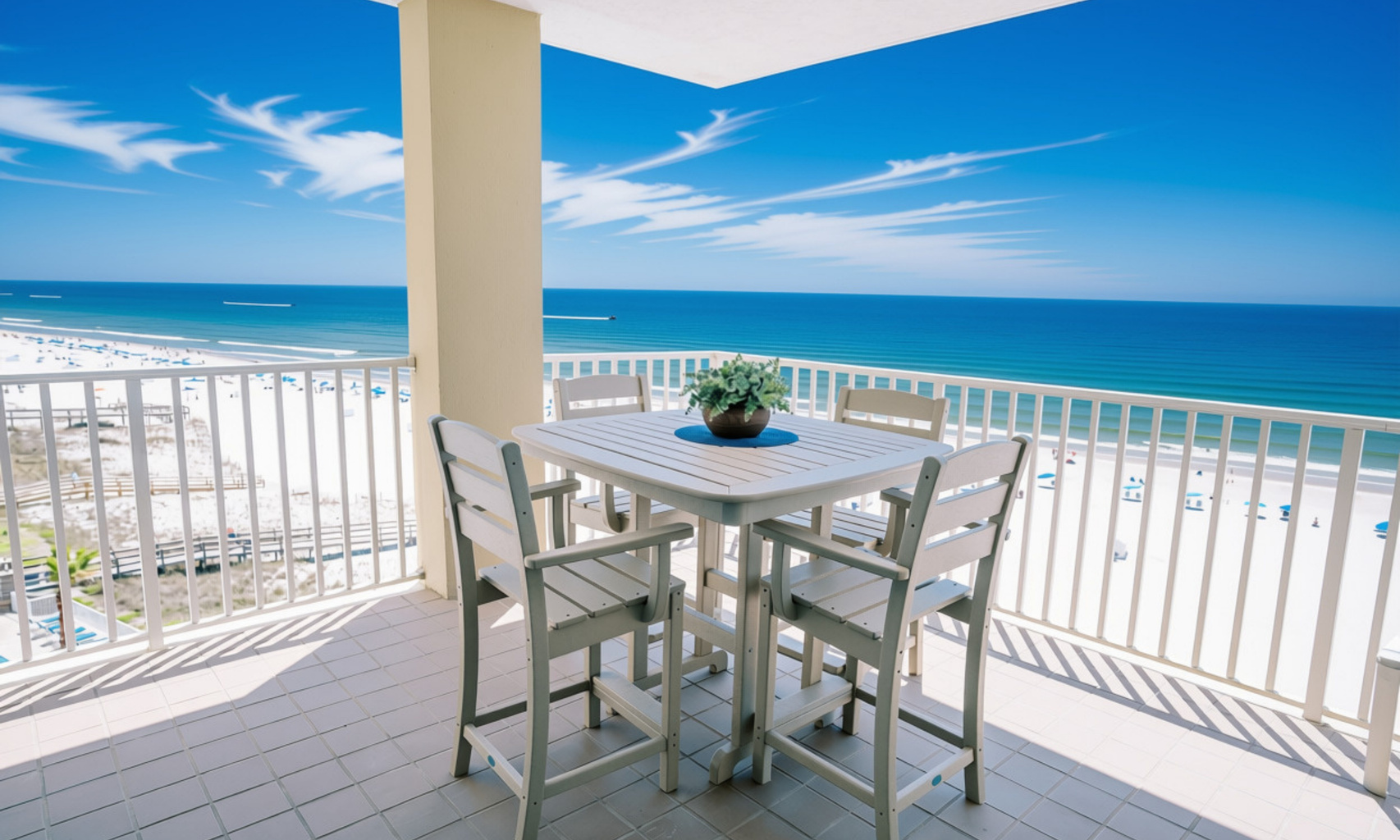 Coffee + breakfast on the ocean = PRICELESS 🌟