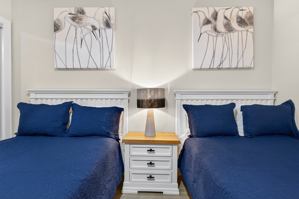 Third bedroom, two full beds