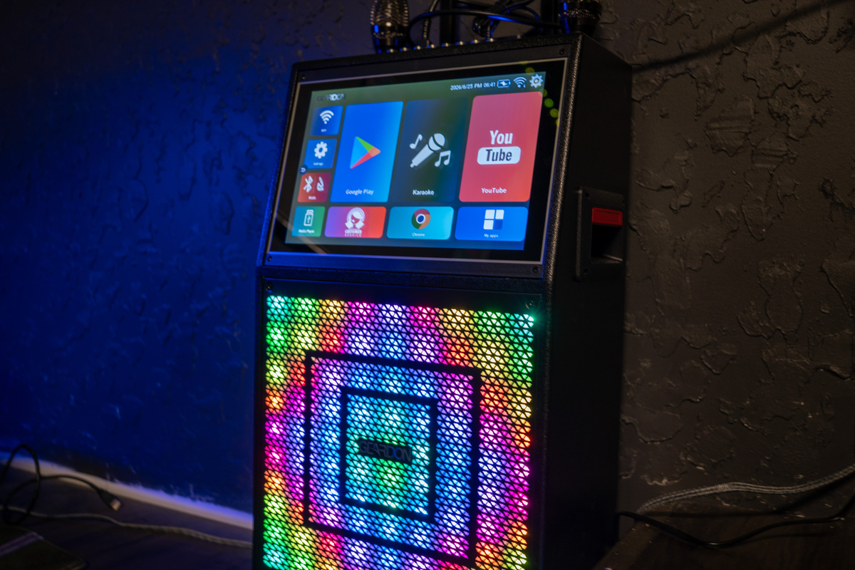 Karaoke machine w/ full subscription to Karafun