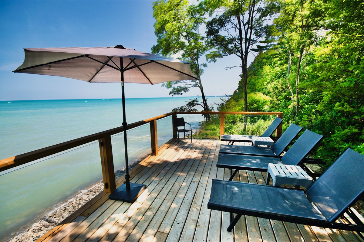 ec3b9cbee4fb44778e51a979c6598fb3 Large