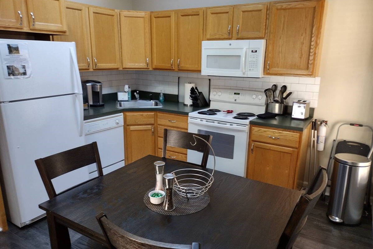 Fully stocked kitchen! 
Everything from plates & silverware to baking sheets & mixing bowls!