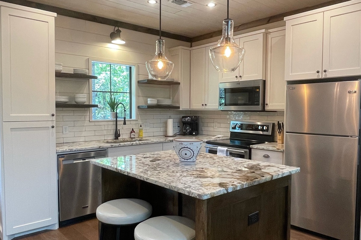 Well-appointed kitchen for your cooking and entertaining enjoyment.