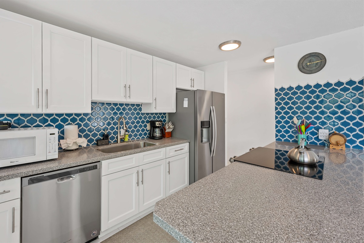 All the essentials in your up to date, modern kitchen