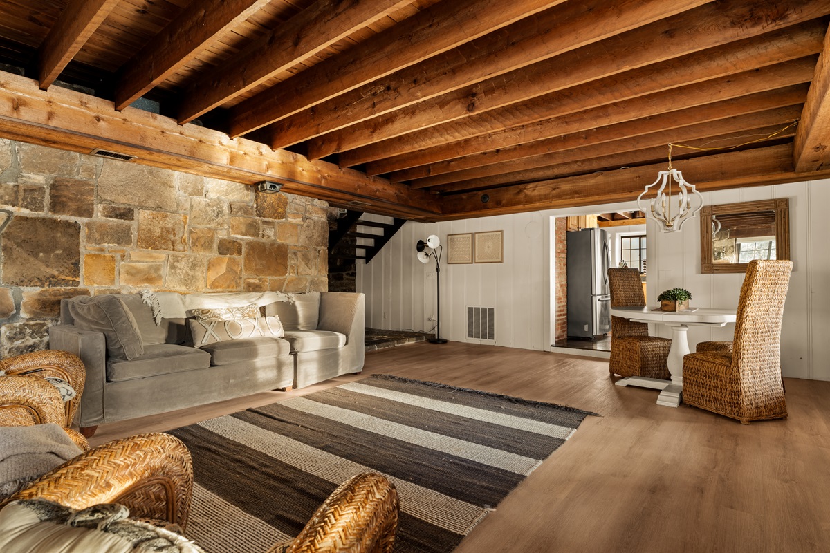 A dramatic yet cozy backdrop for your stay