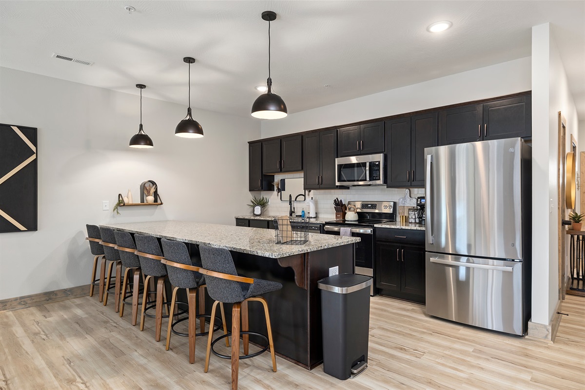 Fully Stocked kitchen - pots, pans, utensils, and more!