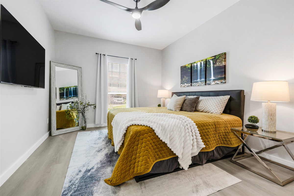 Bedroom -King Bed