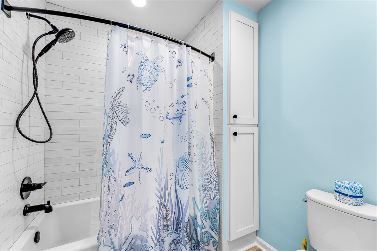 King Master Bathroom