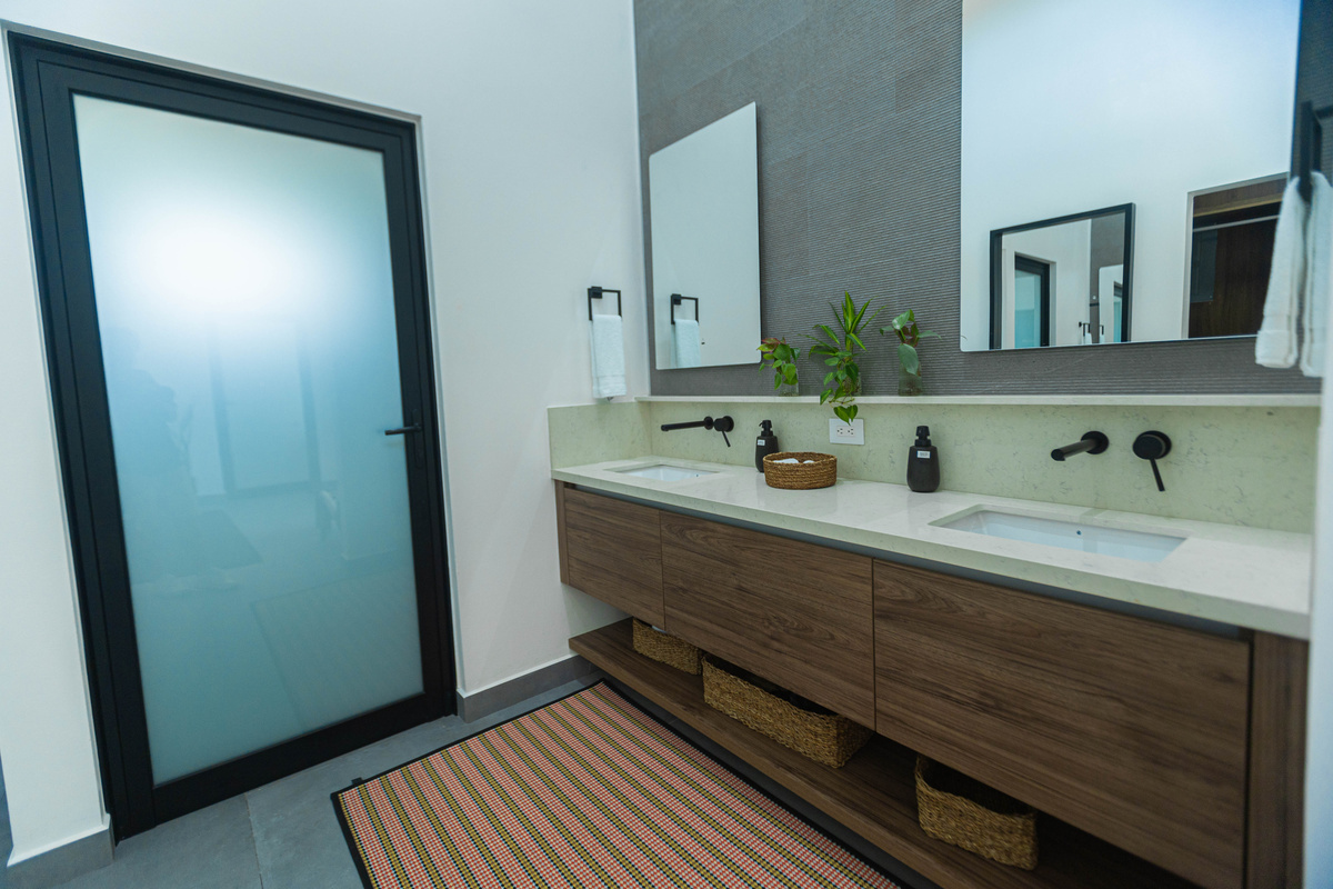 Second bathroom