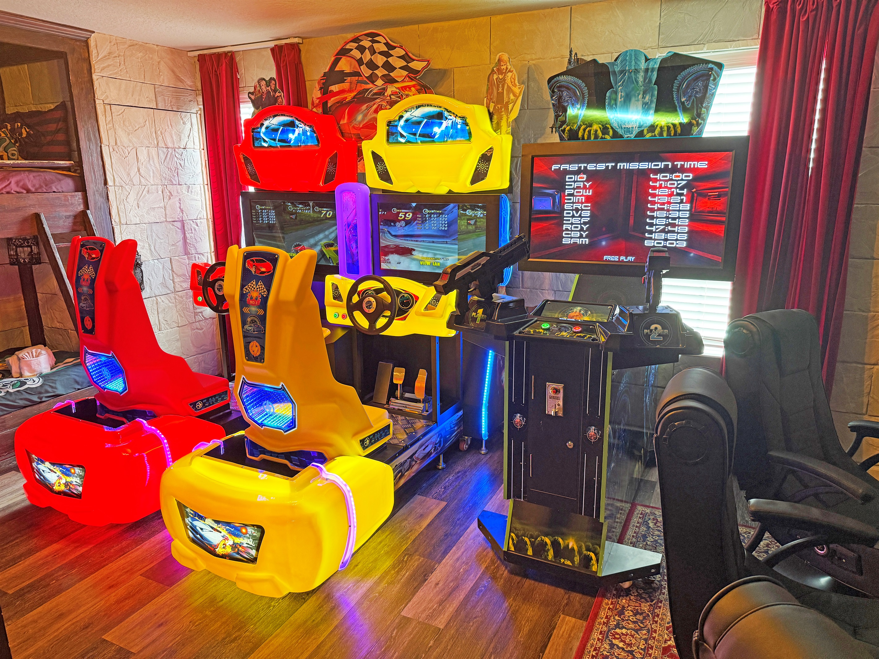 Welcome To Castle Getaways-Canterbury!  Kids Arcade - Aliens Extermination And Outrun Car Race-FREE To Play!