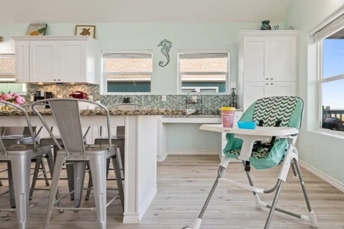 eca5921e9afd4a24a6eda5604b7df6a2 Large | Beachhouse | Texas | TX | Vacation Homes | Galveston | Crystal Beach | Kokomo | Breezy Days | Beachfront Elegance | Sunrise Serenity | Southern Sands Property Management, LLC
