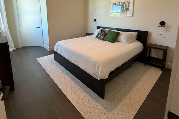 Bedroom 2 king