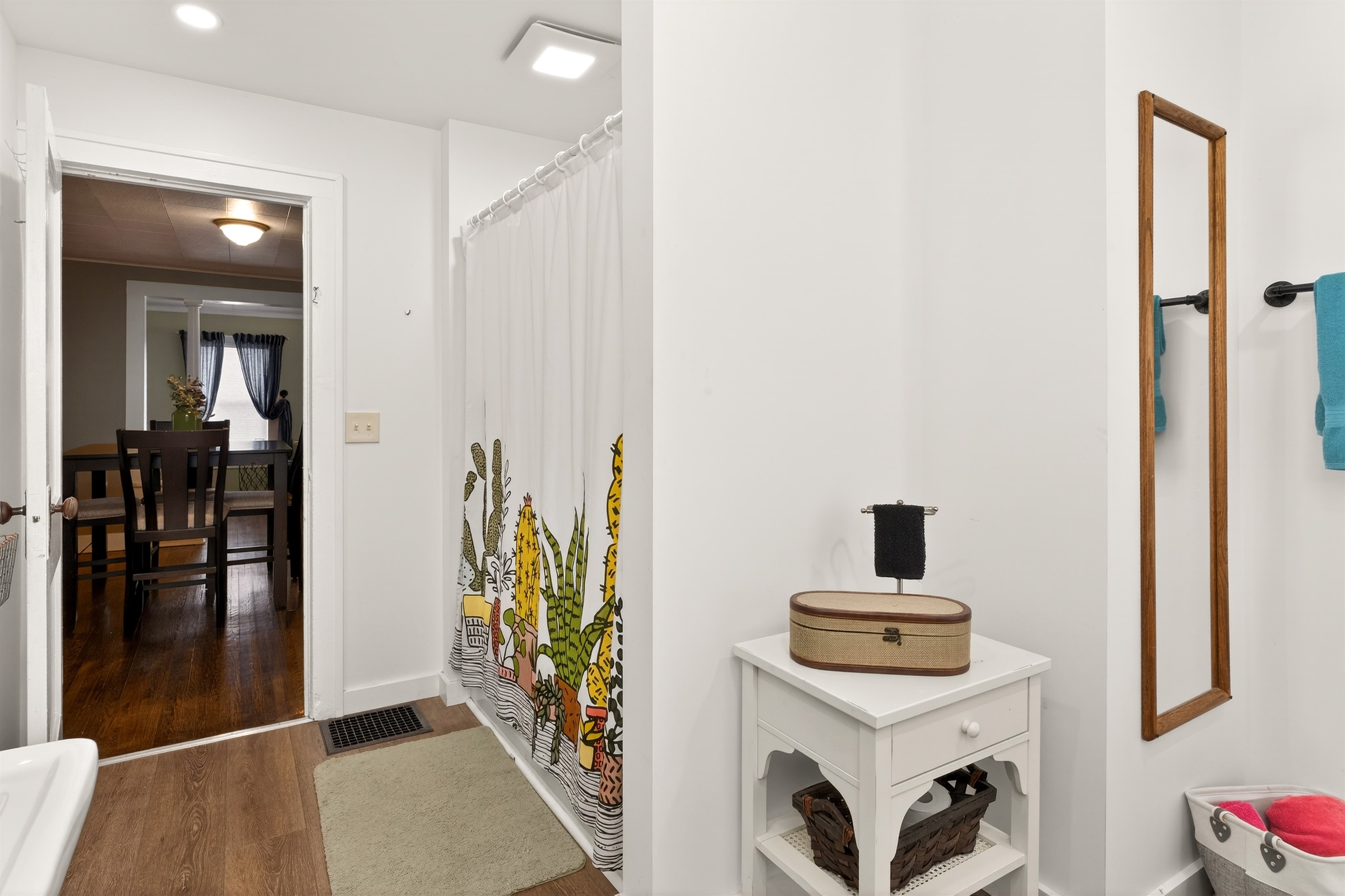 Huge main floor full bathroom