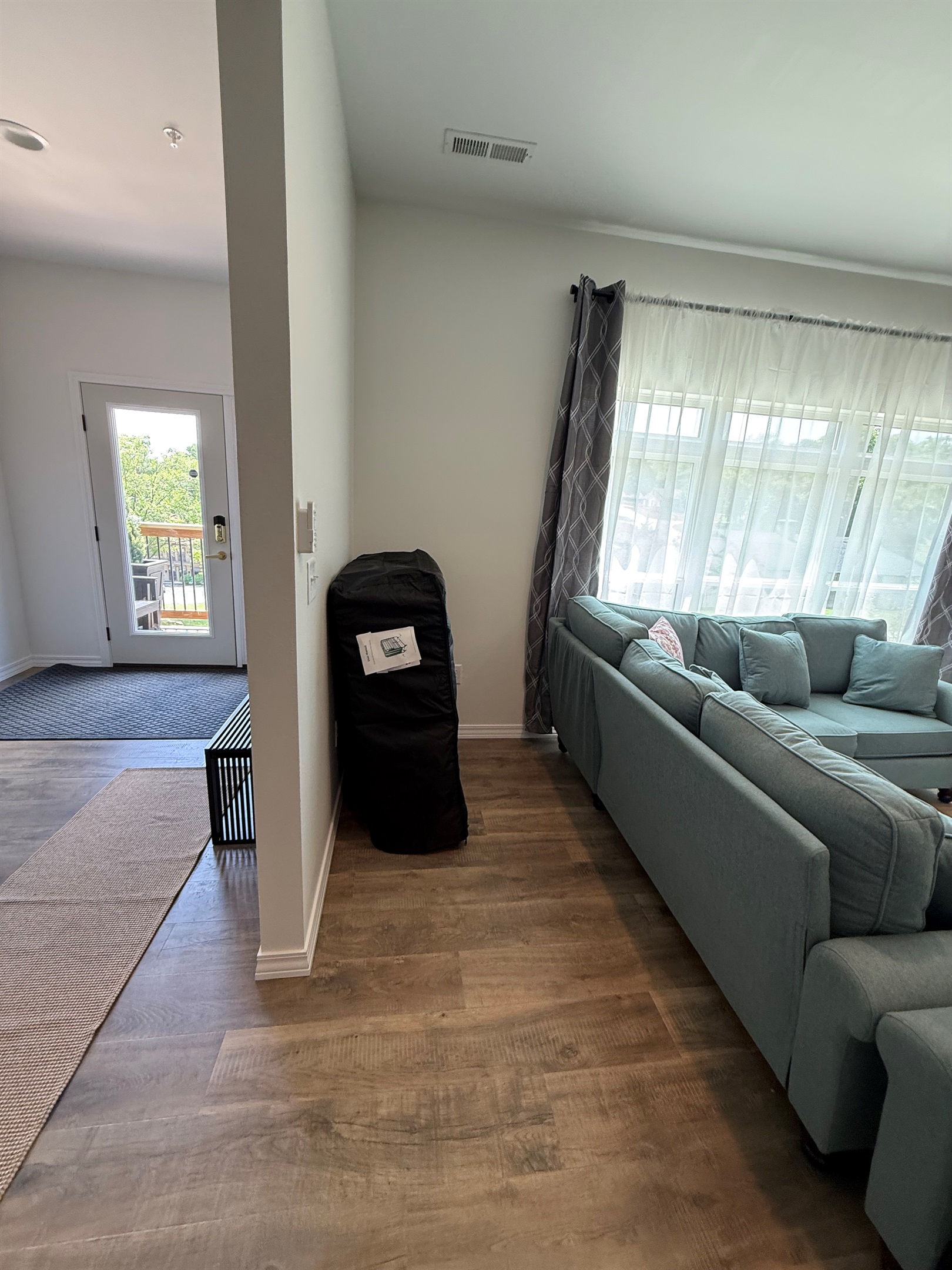 Rollaway twin bed on first floor for guests who prefer not to use steps