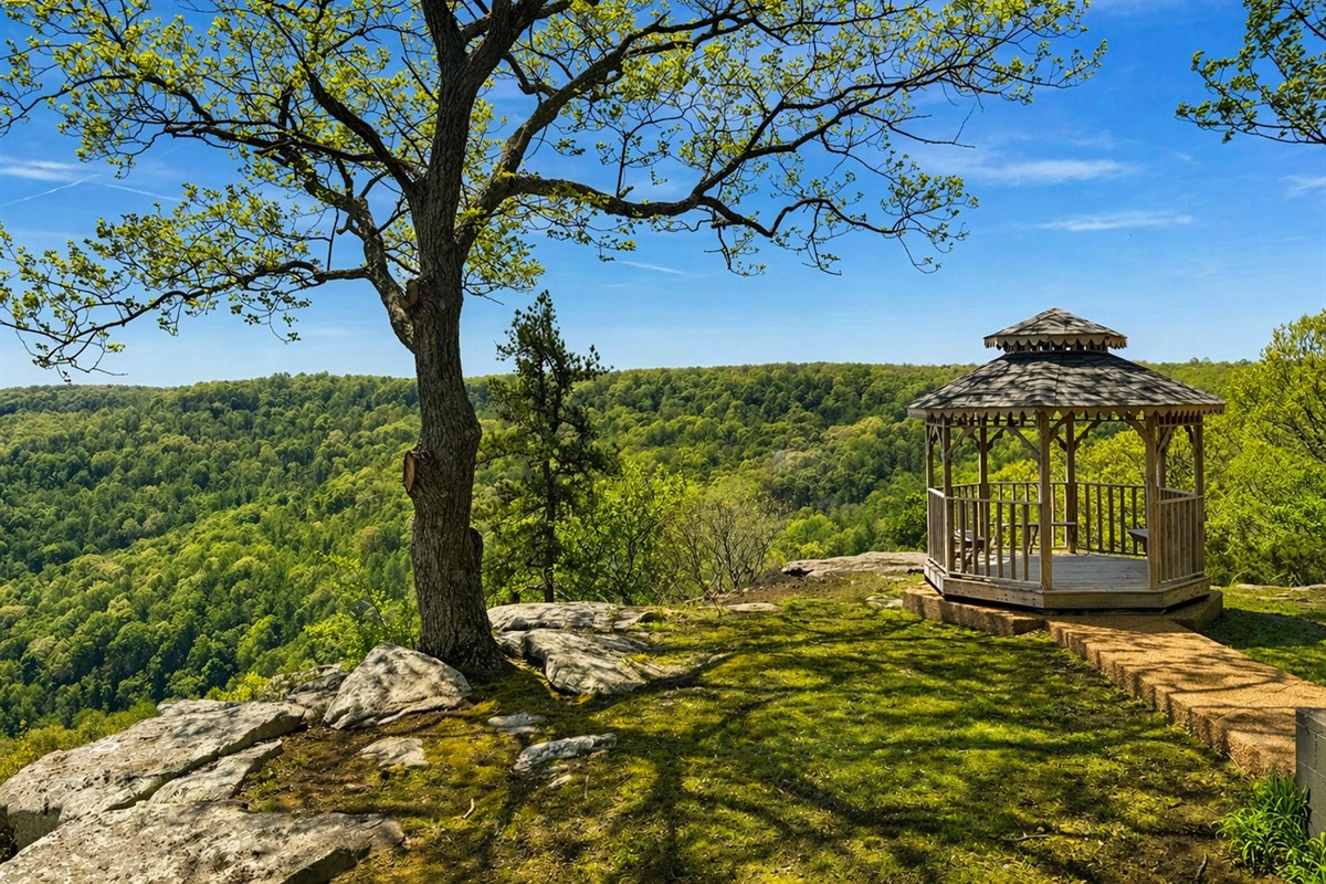 Gazebo with Bluff View