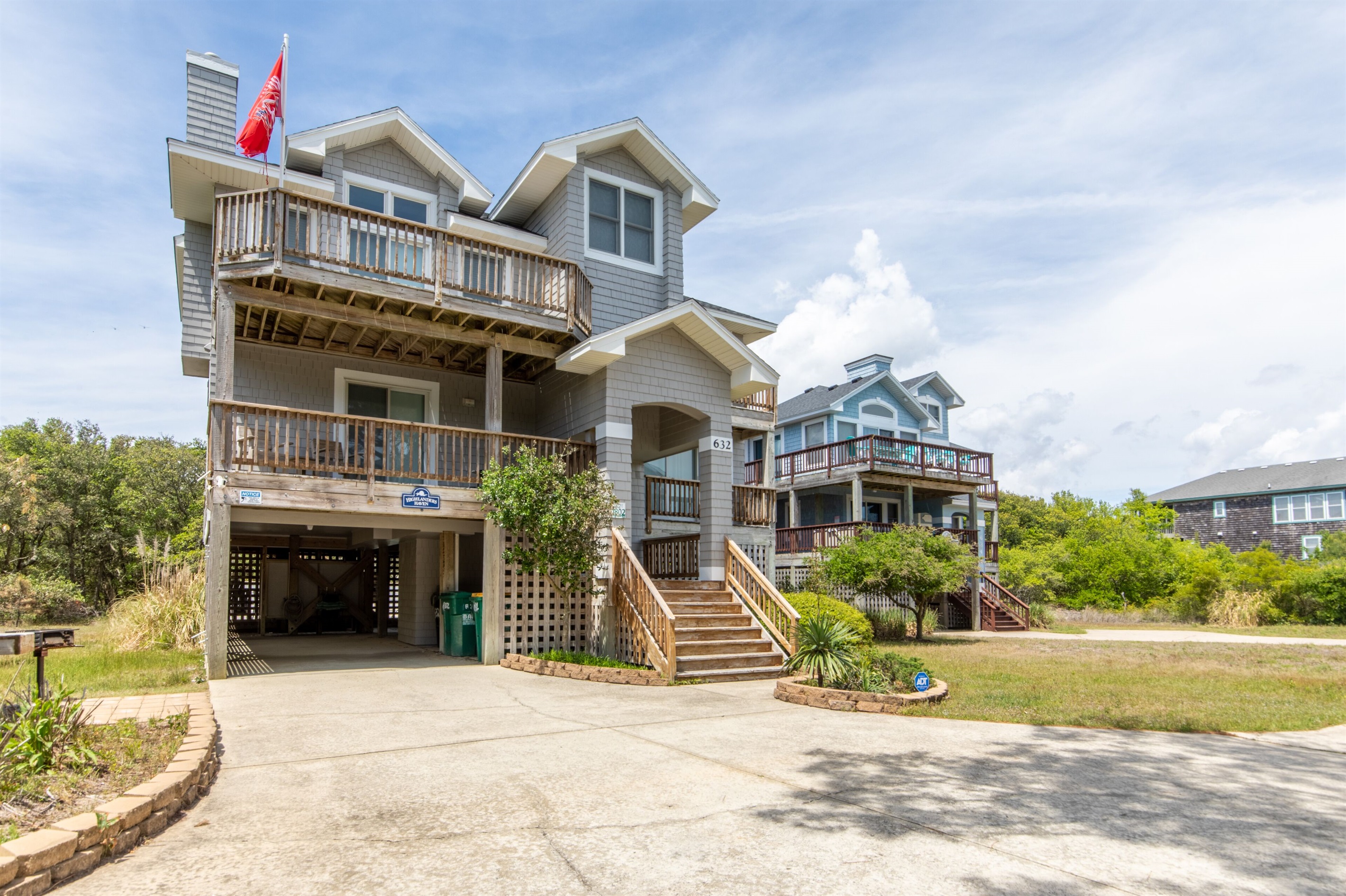 Charming multi-level beach home!
