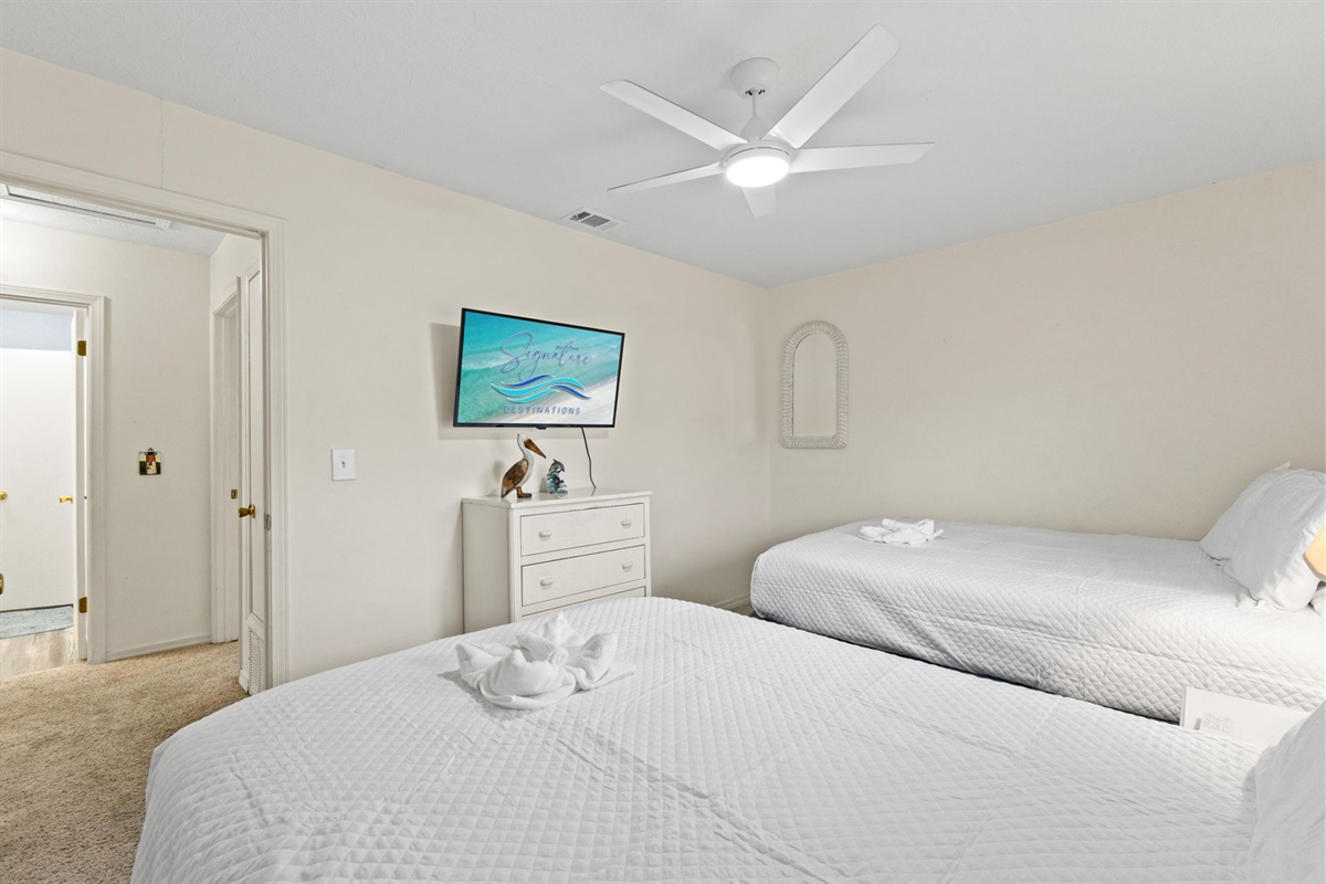 Bedroom 2 with 2 Full Sized Beds