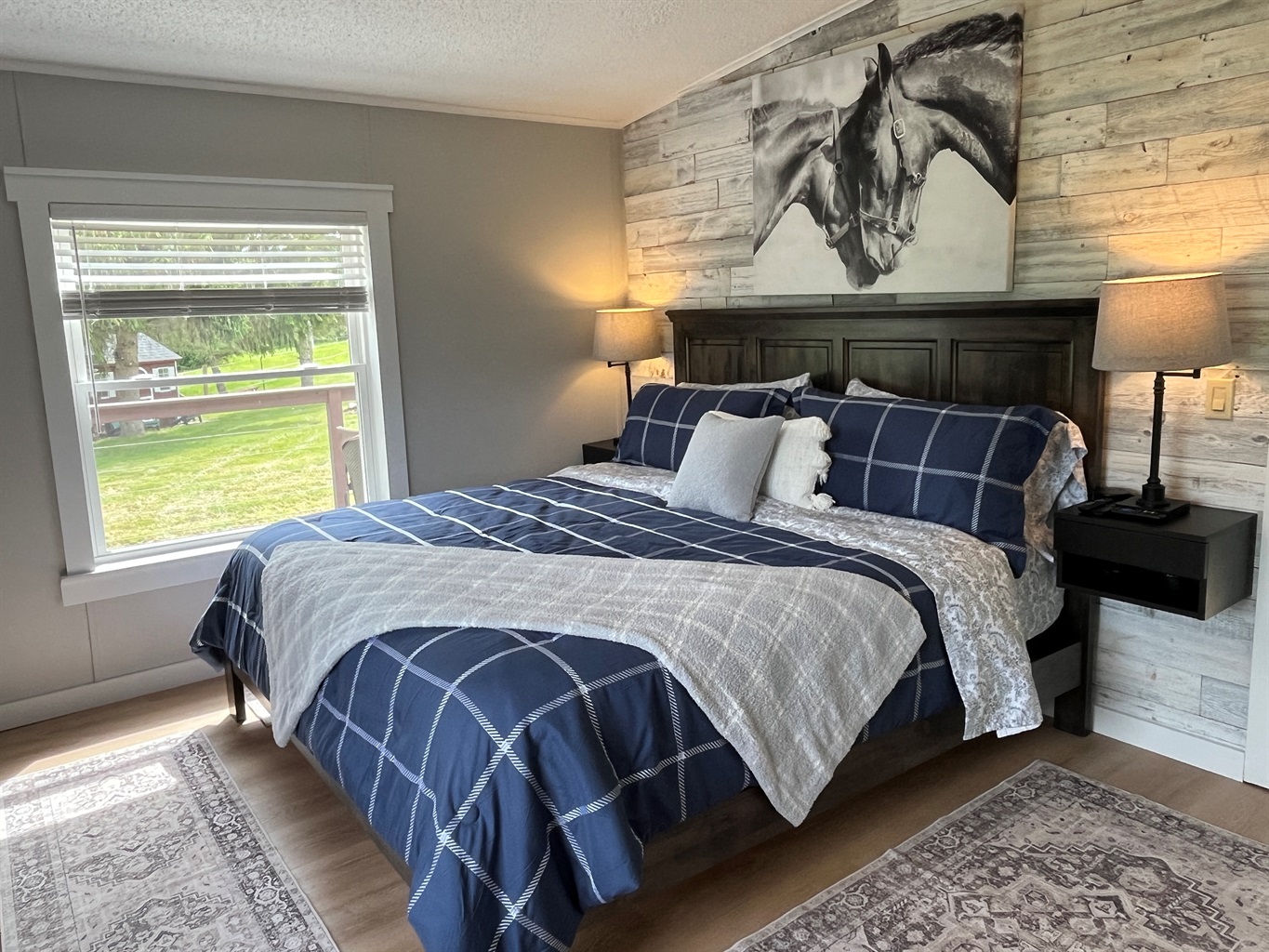 King Bedroom