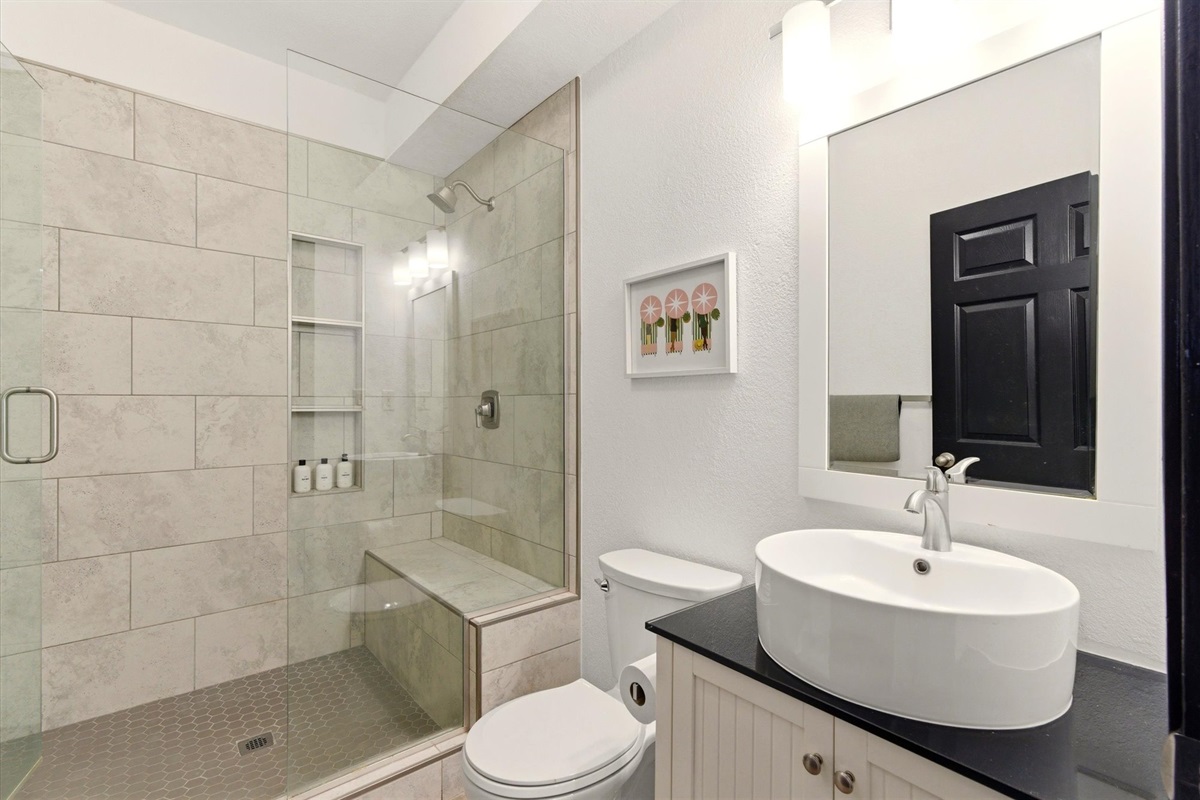 Center of the house full bathroom!