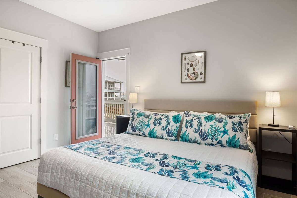 Right side Master suite with door to back porch.