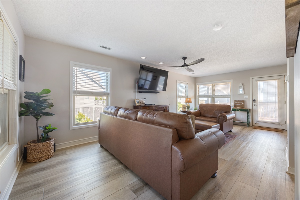 The perfect spot to cool off, relax, and catch a movie after a day at the beach.