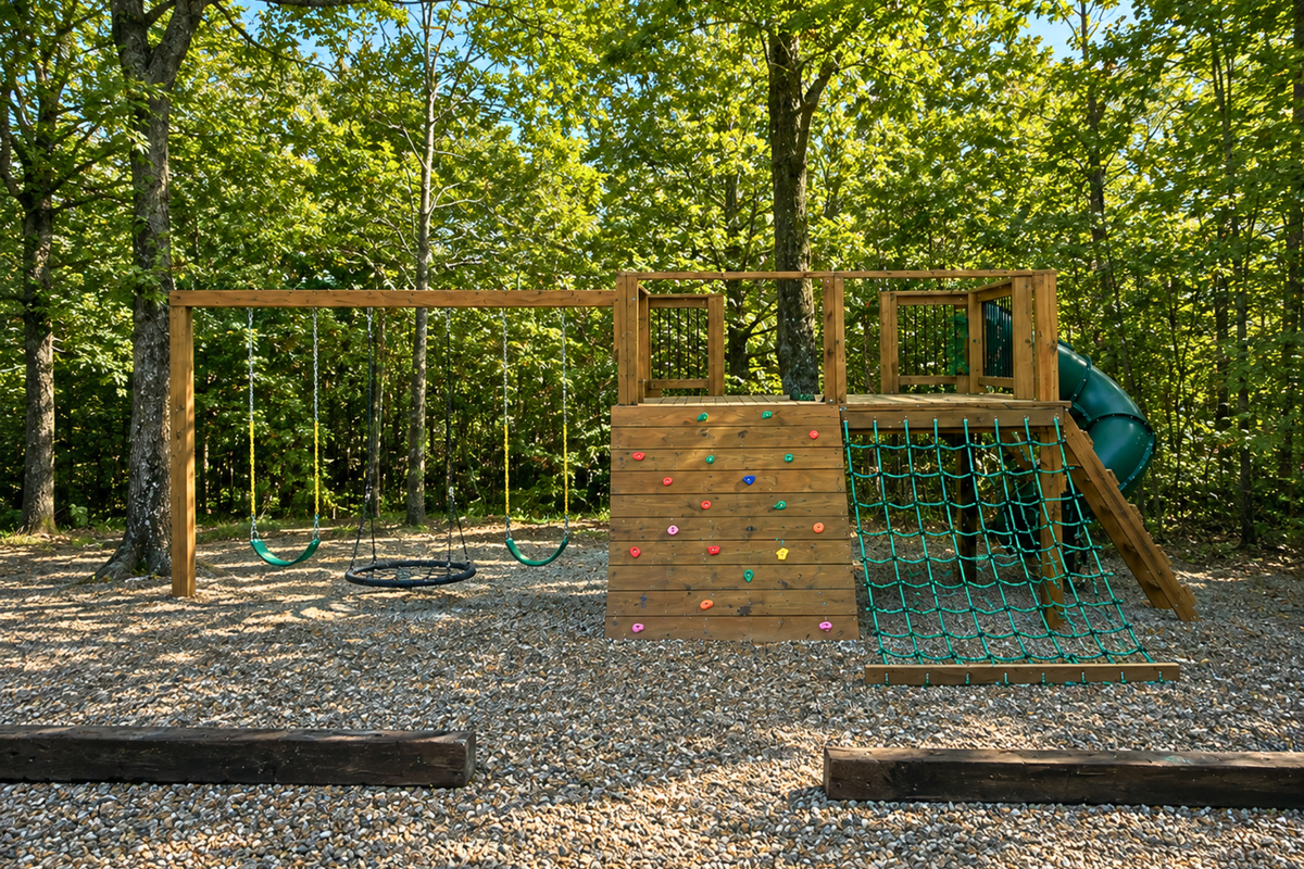 With multiple ways to climb and play beneath the shade of the surrounding trees, the outdoor play area gives kids plenty of room to burn off some energy during the stay.