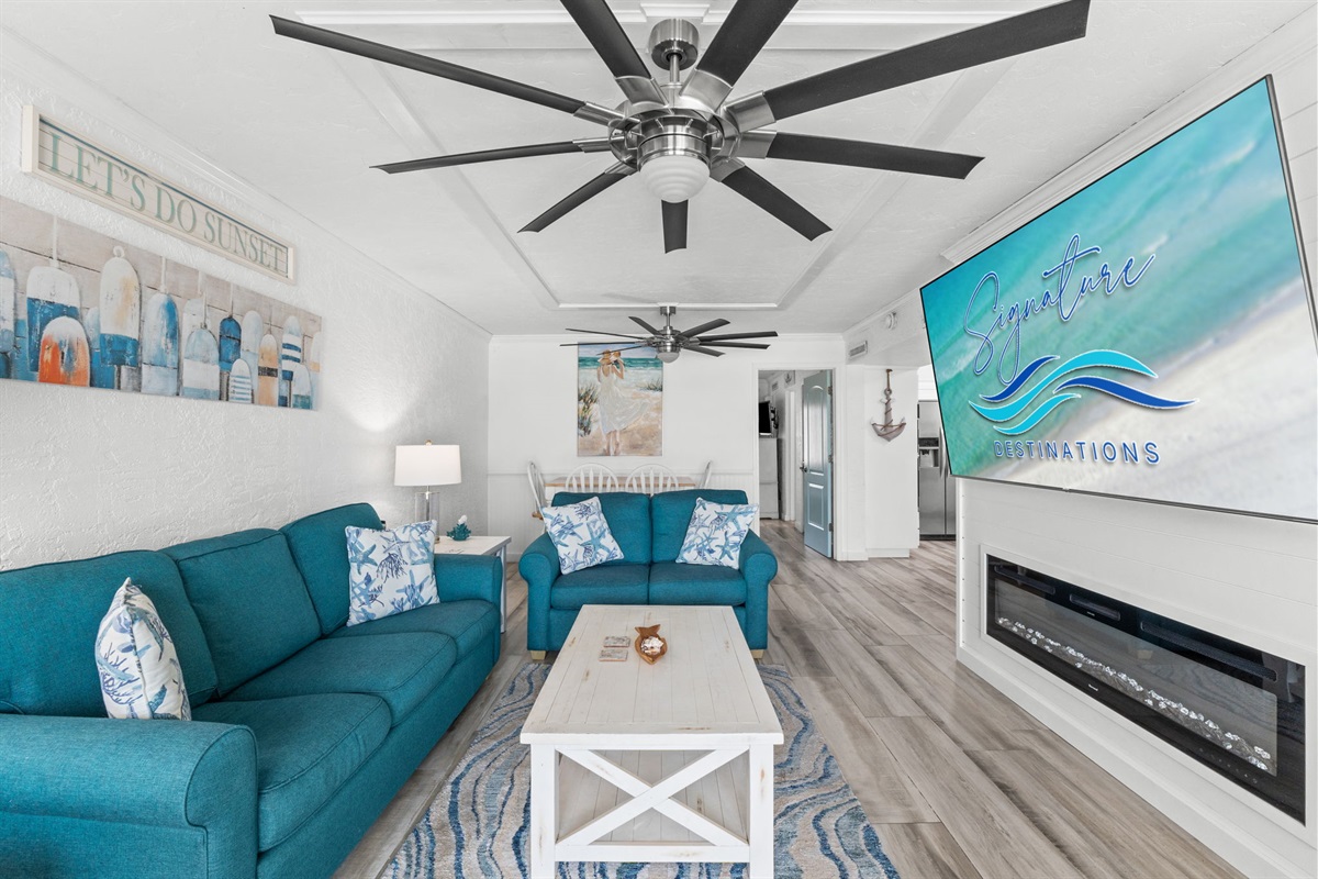Living Room with Queen Sleeper Sofa and Amazing Views