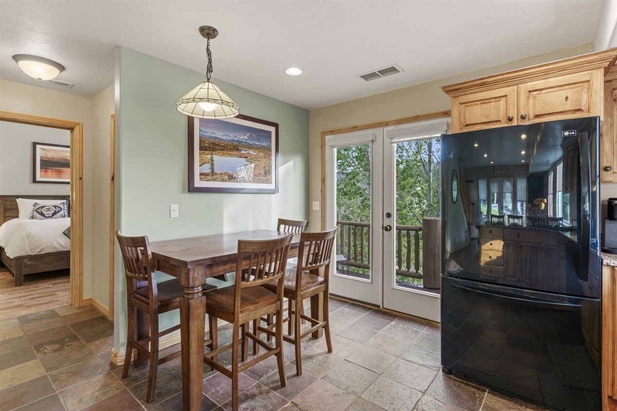 Dining area with easy access to the outdoors—great for meals with a view.