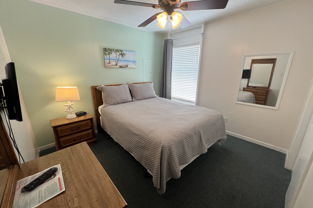 Queen Bedroom #2