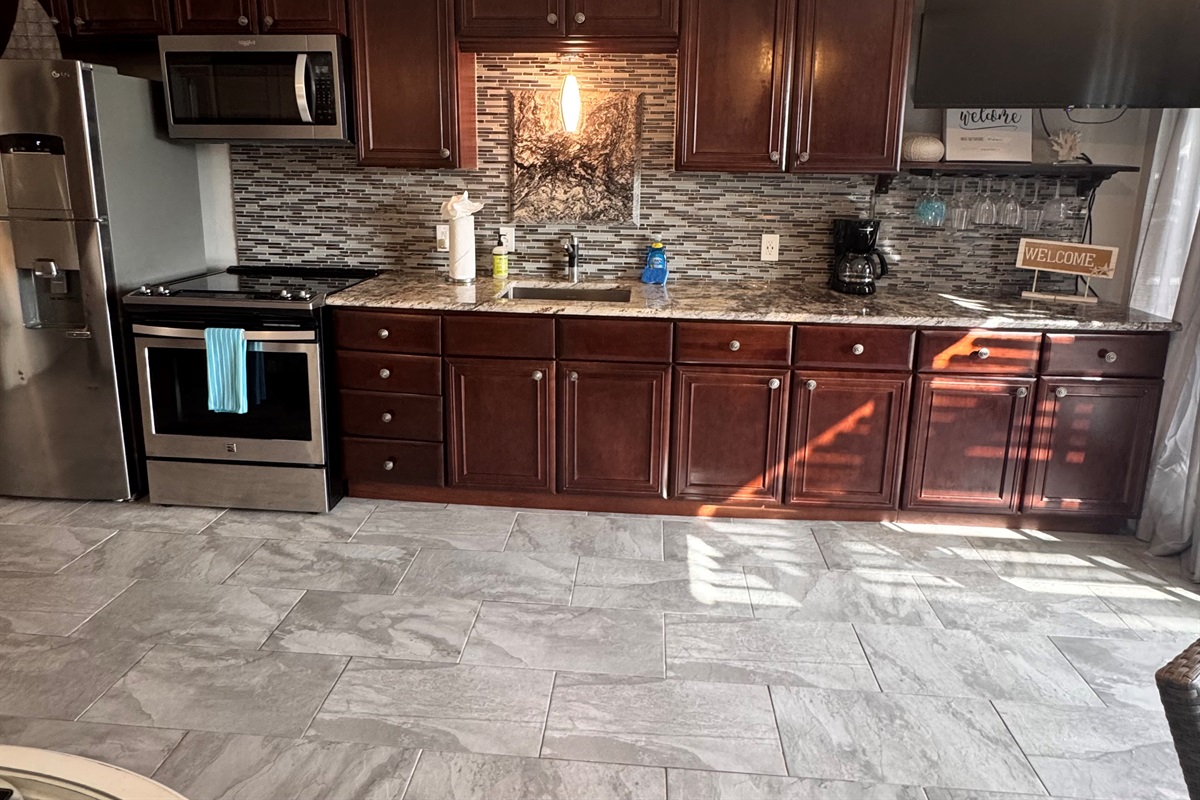 Full Kitchen