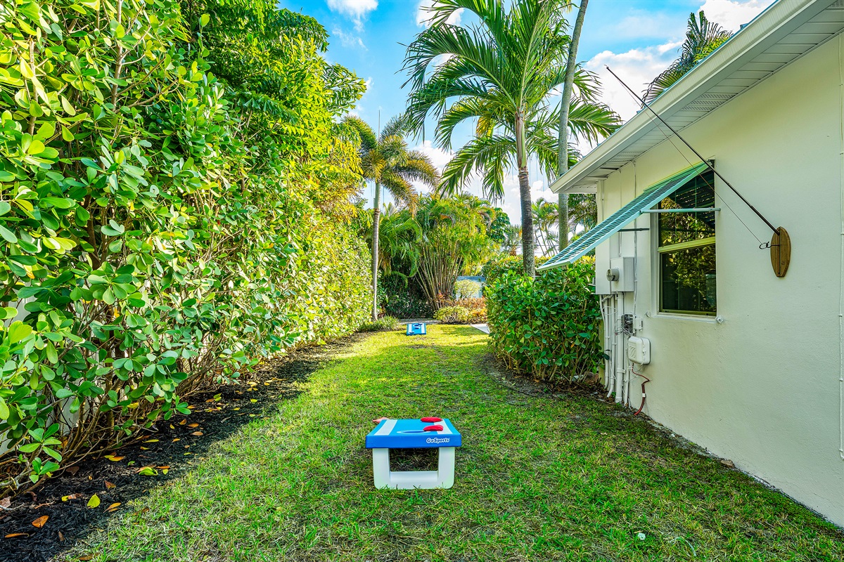 Tropical tranquility. The mature hedges and lush greenery provide a private, serene setting around the property.