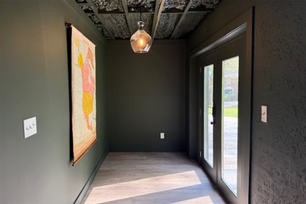 Step-free entry hallway with easy, private access to the suite.