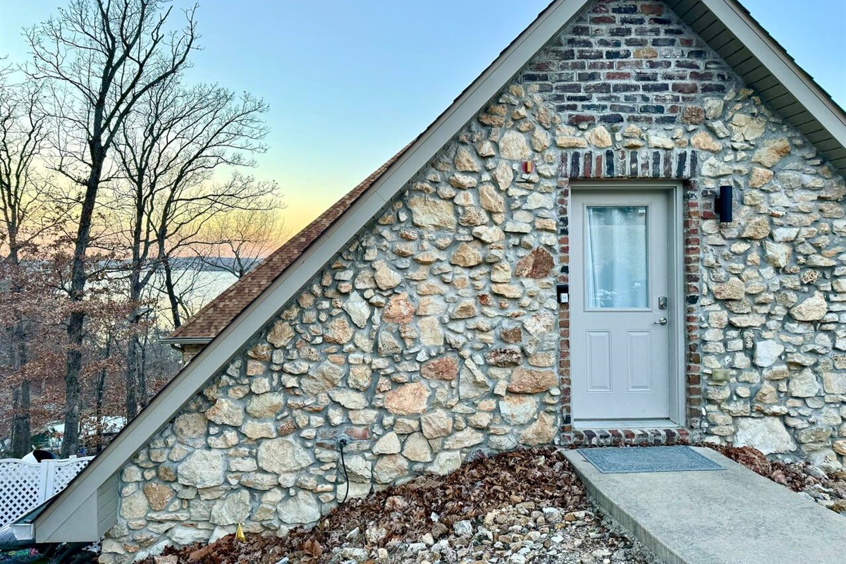 Your own entrance separate from the main house and completely private. 