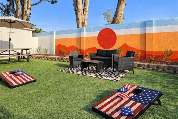Levi’s Retreat, photo 2