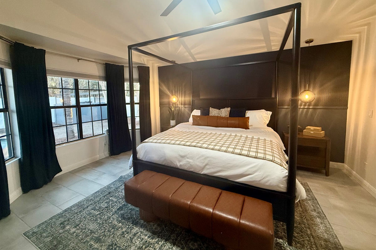 Primary Bedroom Suite w/King Bed and Pool View