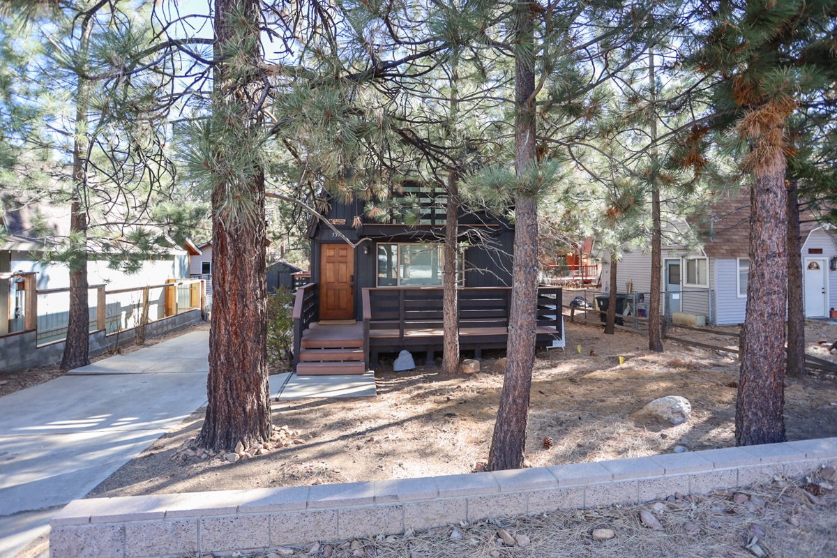 Our guests love the quiet neighborhood.