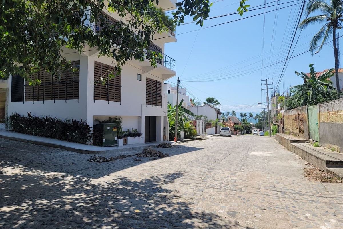 NEREA corner of Carmen Serdan y Fibba 1