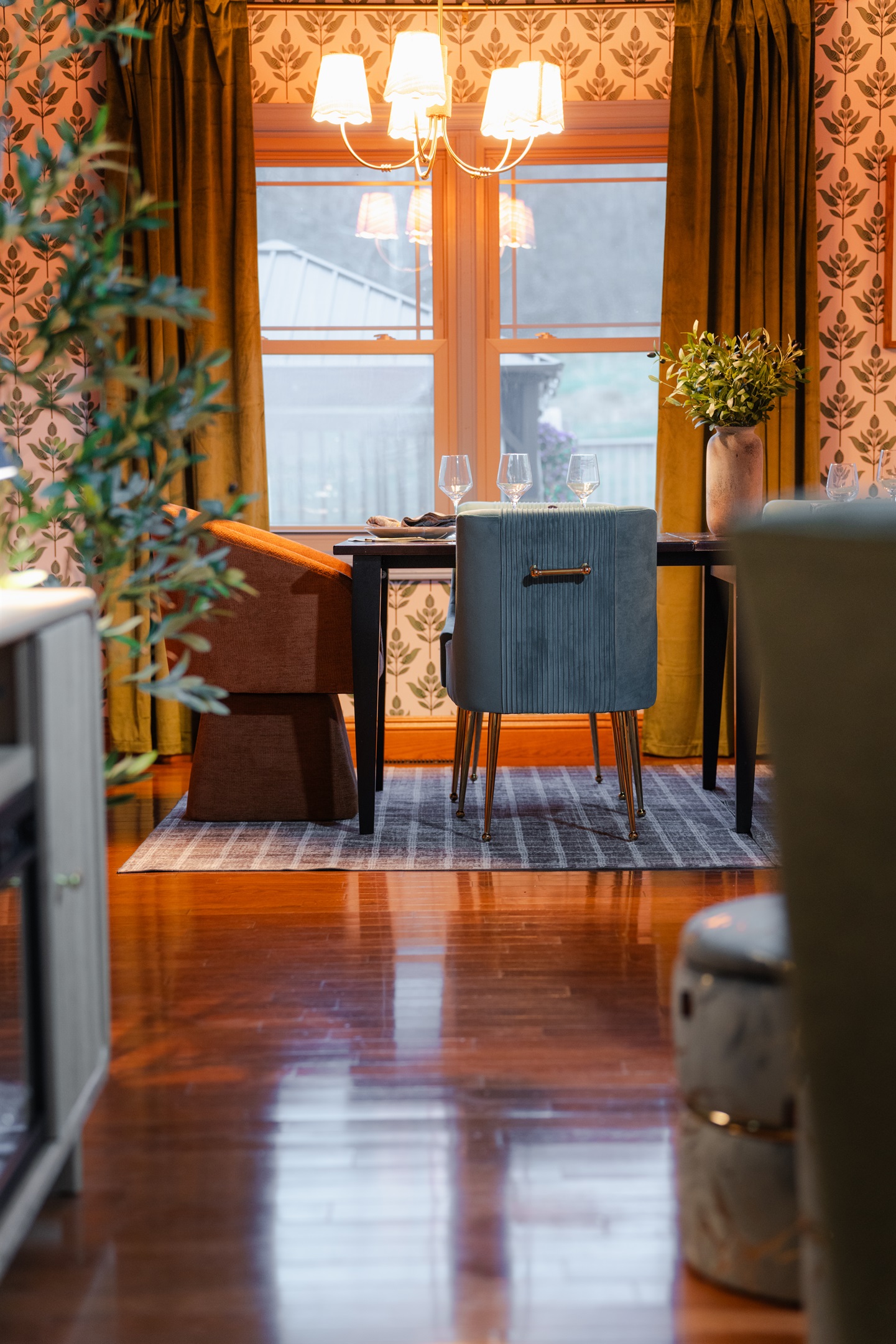 A cozy spot to enjoy meals, coffee, or quiet time.